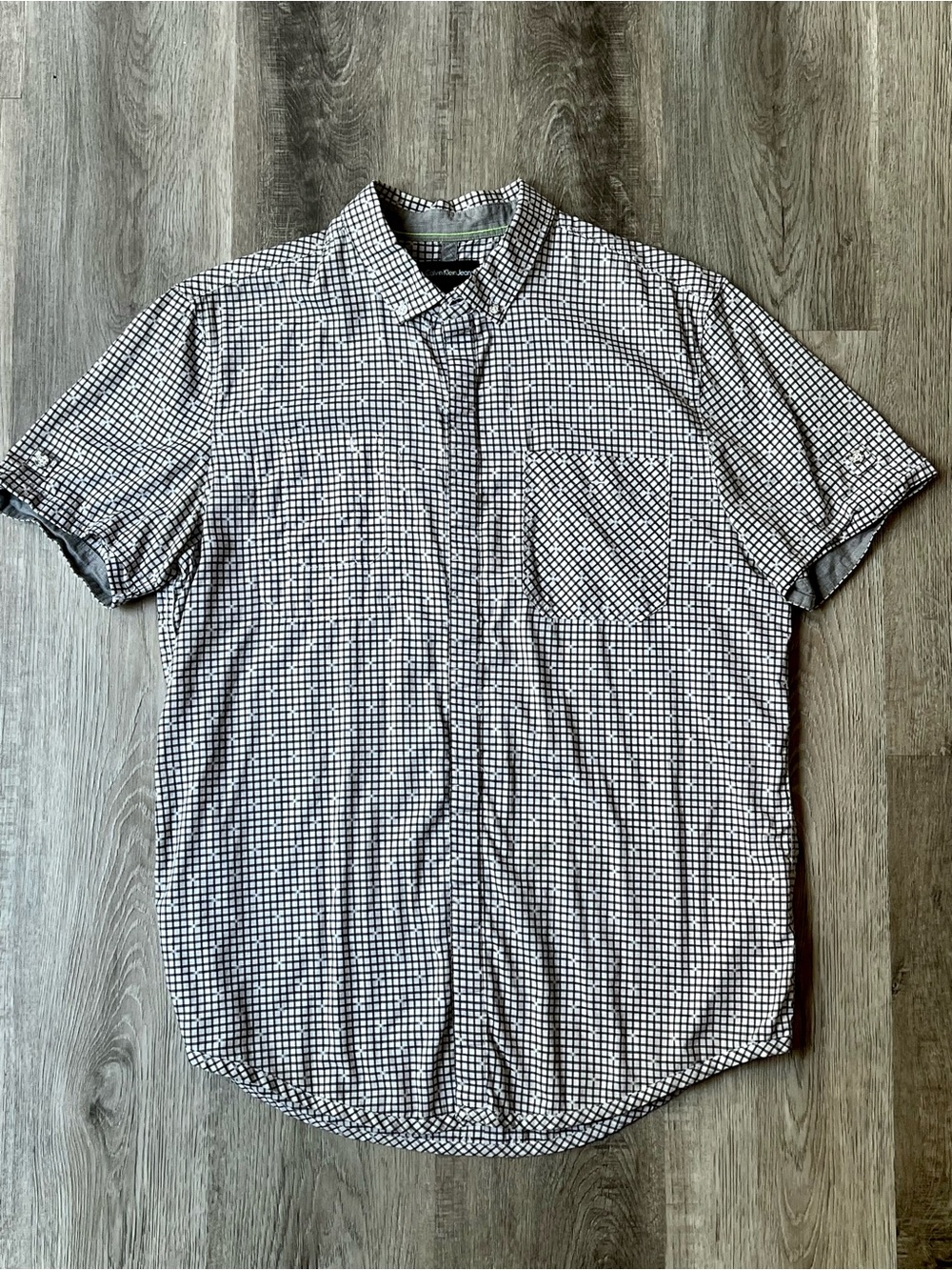 Calvin Klein Jeans Black & White Check Short Sleeve Button-Down Shirt Size M